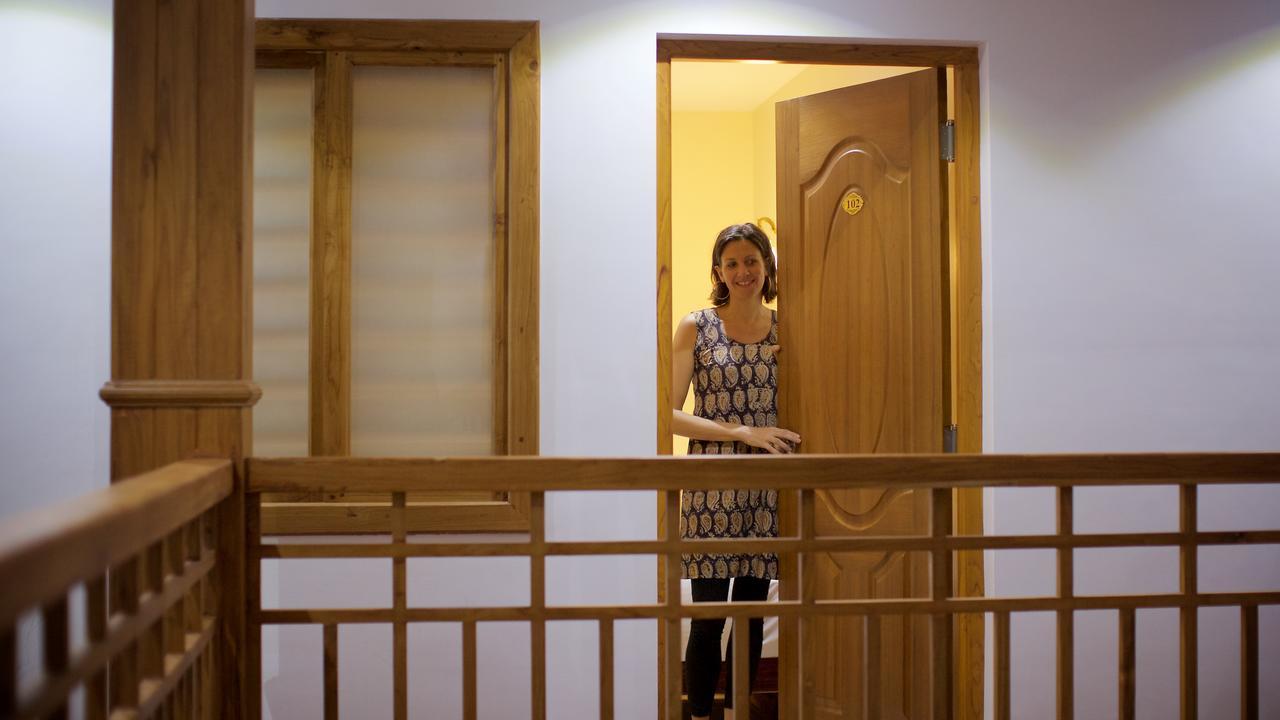 Roses Inn Fortkochi Exterior foto